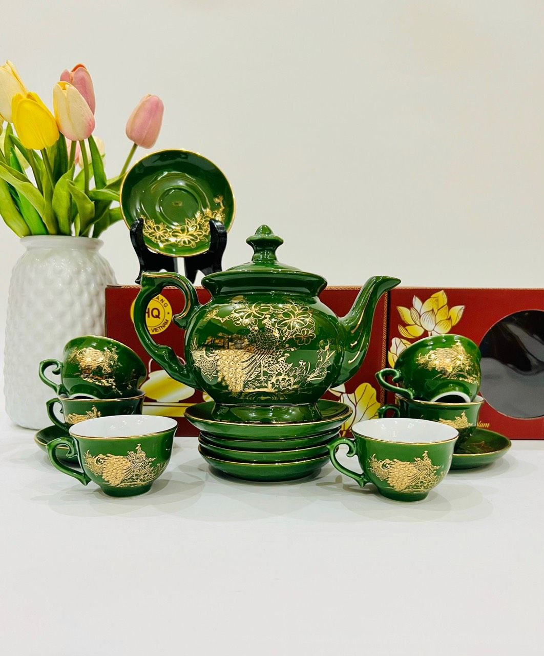 BỘ ẤM CHÉN PHÚ QUÝ RÊU CÔNG VẼ VÀNG