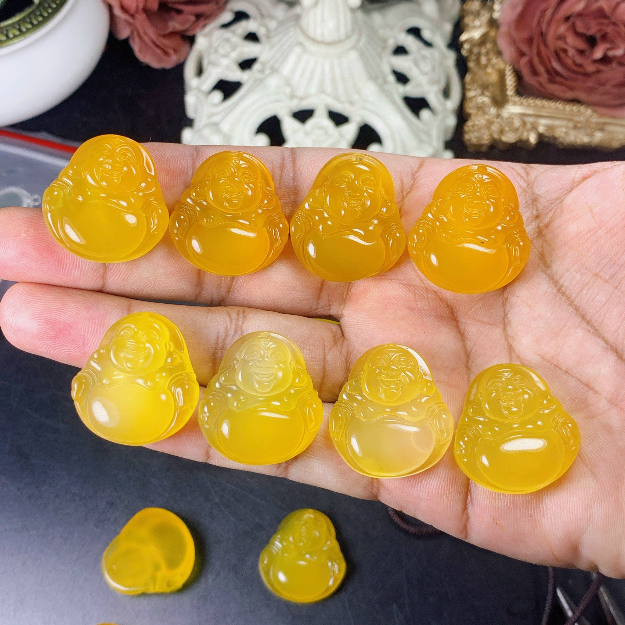 MẶT DÂY CHUYỀN PHẬT DI LẶC ĐÁ MÃ NÃO MÀU VÀNG