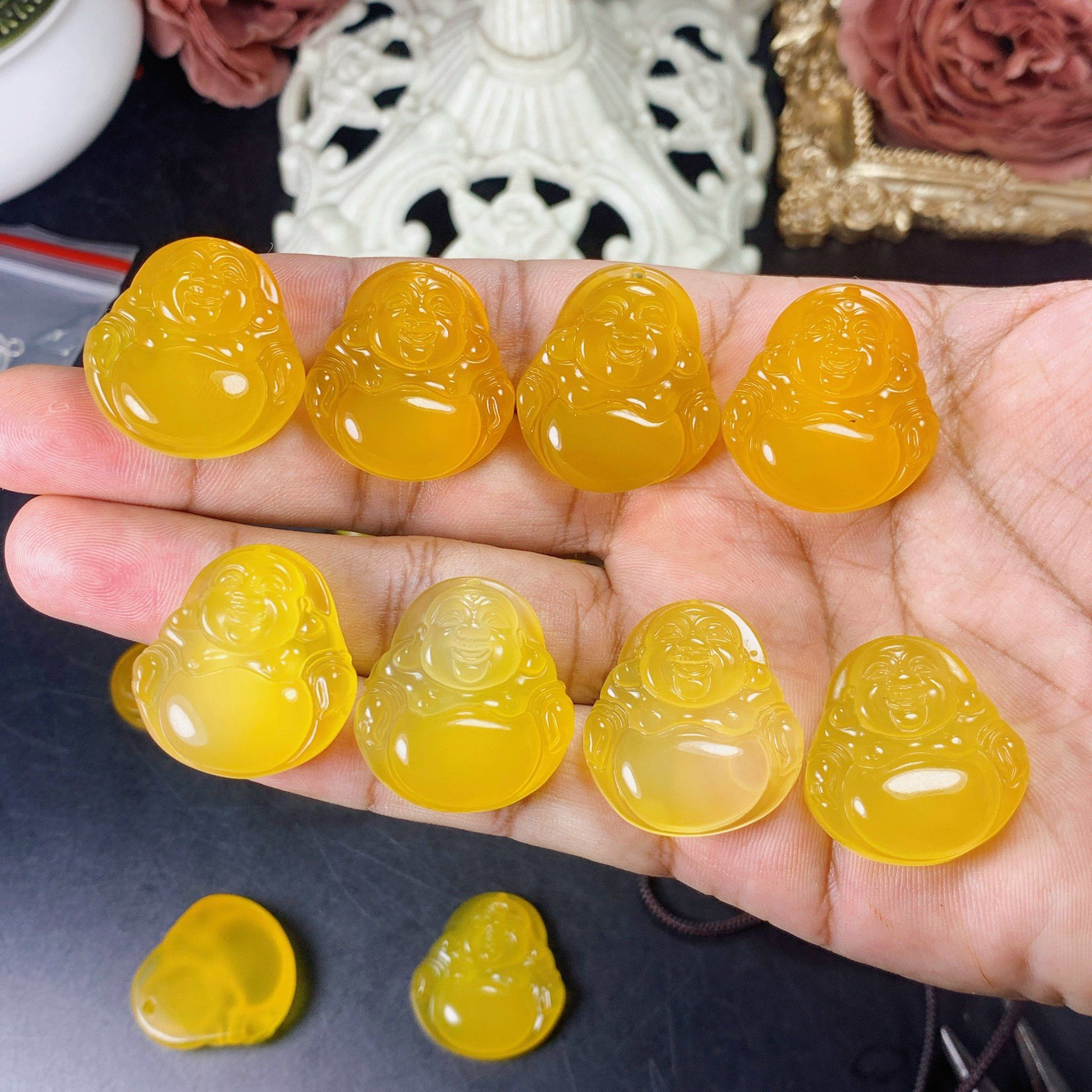MẶT DÂY CHUYỀN PHẬT DI LẶC ĐÁ MÃ NÃO MÀU VÀNG