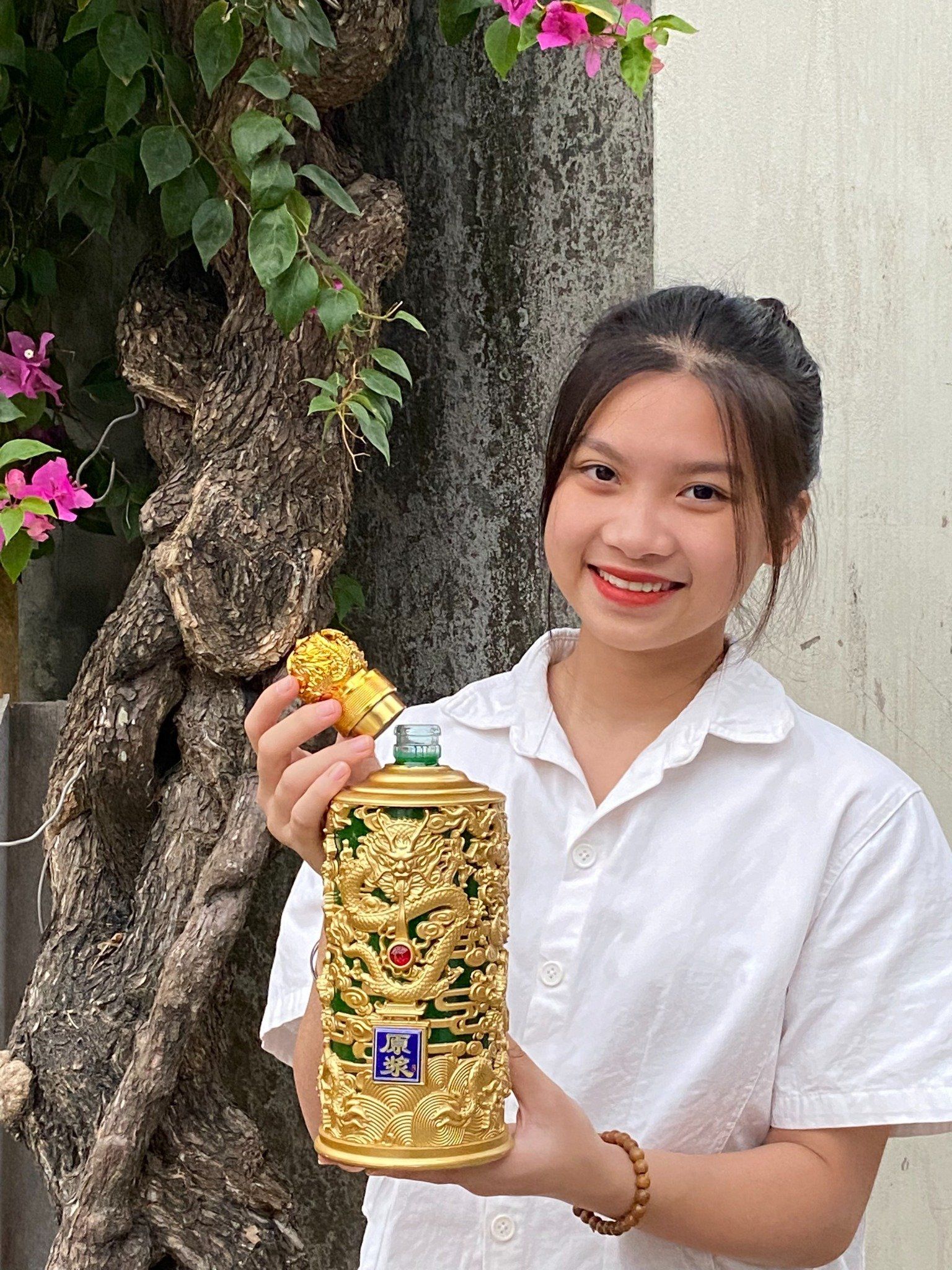 BÌNH RƯỢU ĐẾ VƯƠNG HOÀNG GIA 1000ML