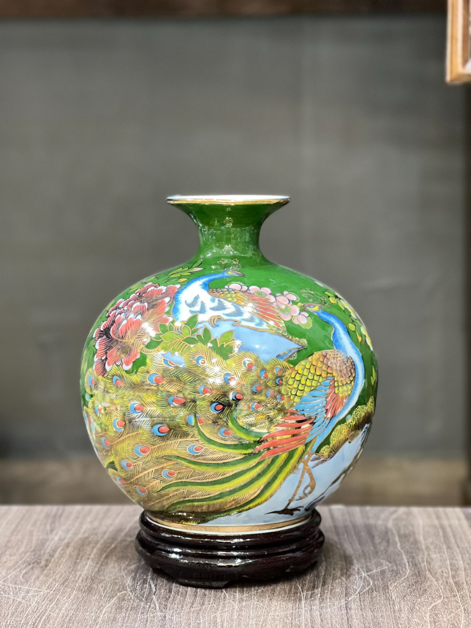 BÌNH HÚT TÀI LỘC VẼ CÔNG NGŨ SẮC 30CM
