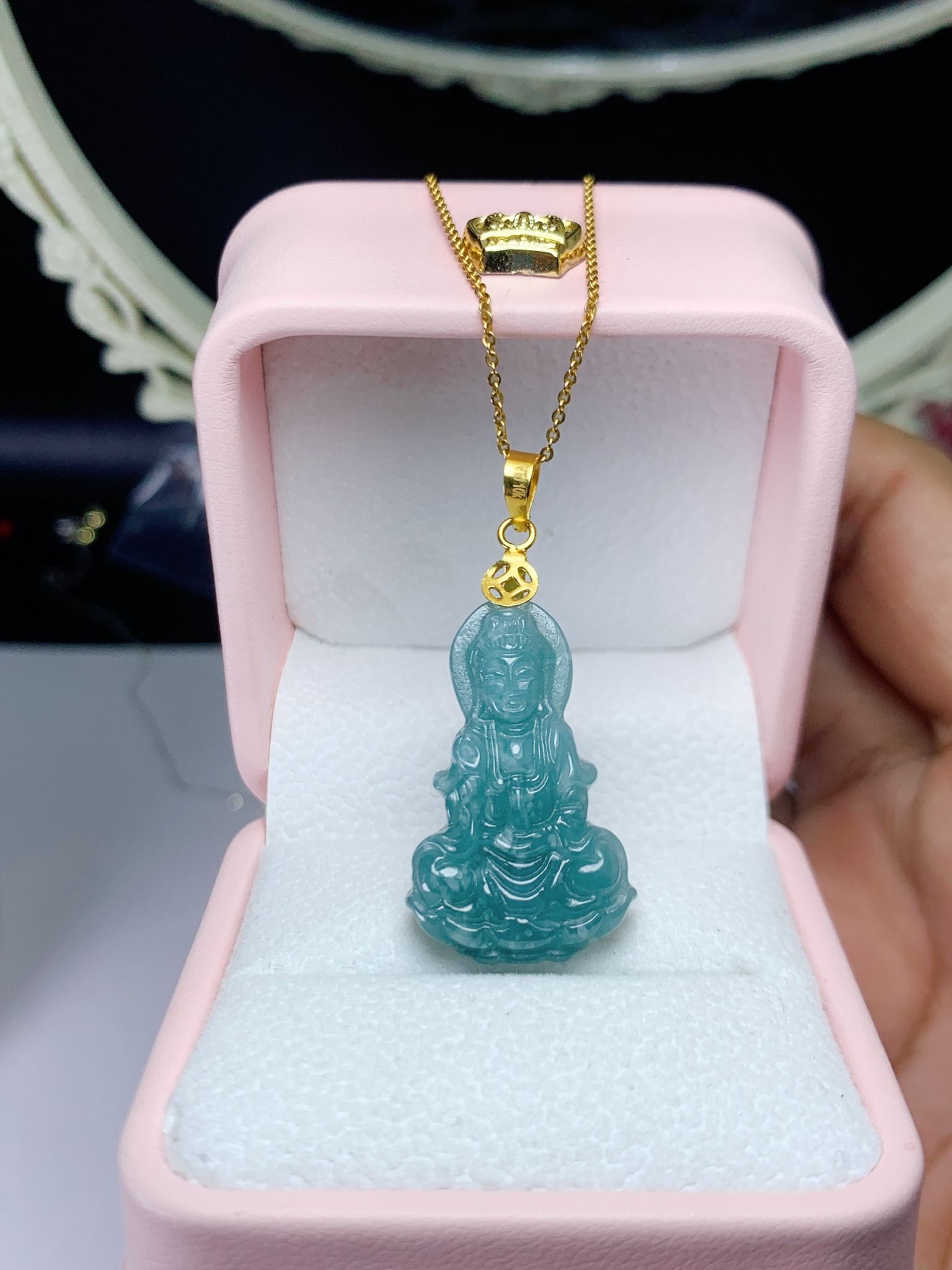 MẶT PHẬT QUAN ÂM LAM NGỌC size 28.8x17.8mm