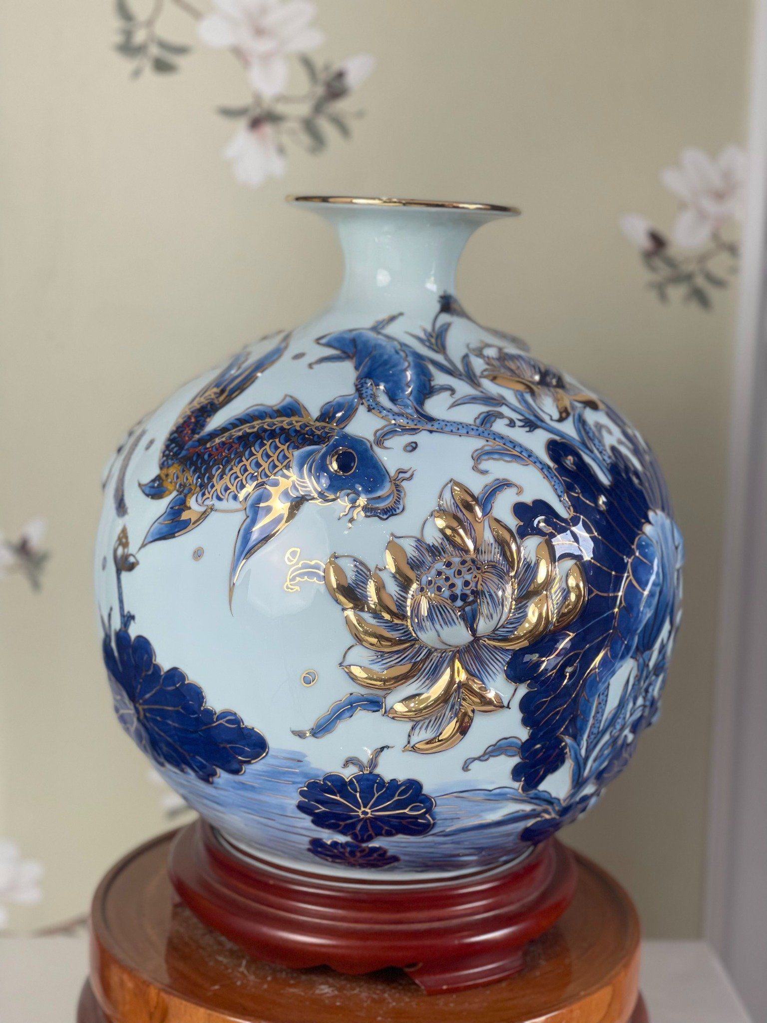 BÌNH HÚT LỘC LÝ NGƯ VỌNG NGUYỆT (2 SIZE 35CM VÀ 38CM)