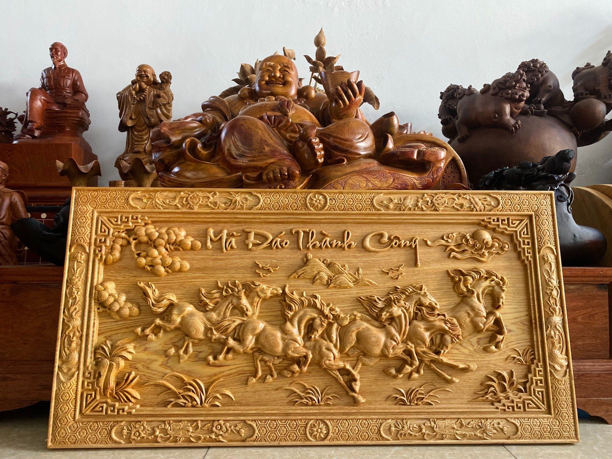 TRANH GÕ MÃ ĐÁO THÀNH CÔNG VÂN ĐẸP