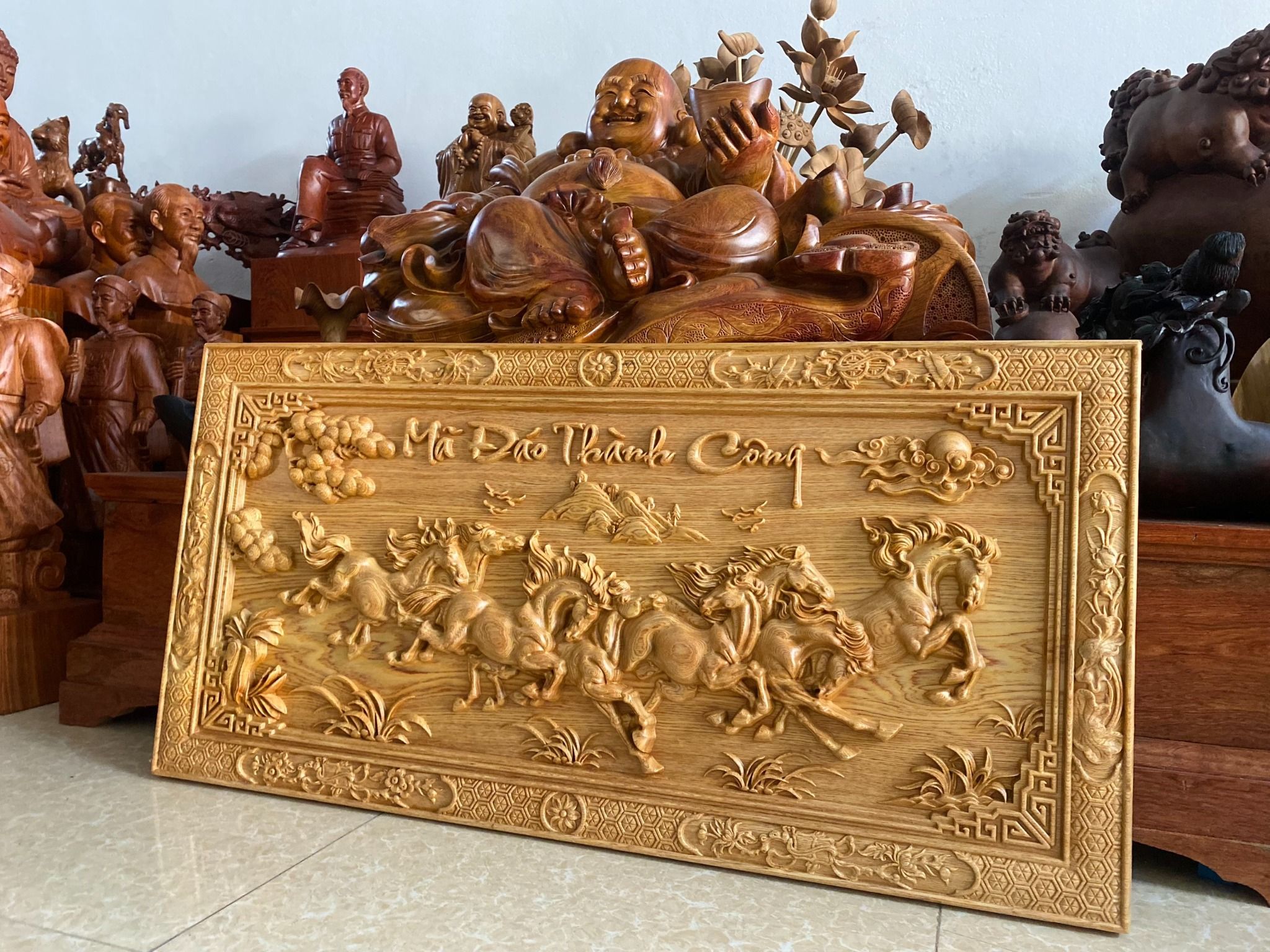 TRANH GÕ MÃ ĐÁO THÀNH CÔNG VÂN ĐẸP