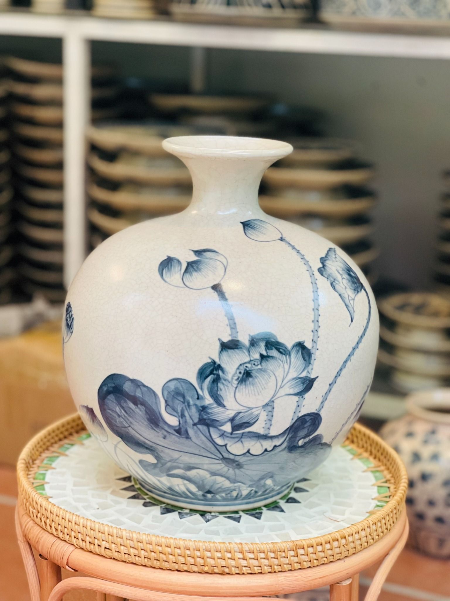 BÌNH HÚT LỘC SEN 31CM