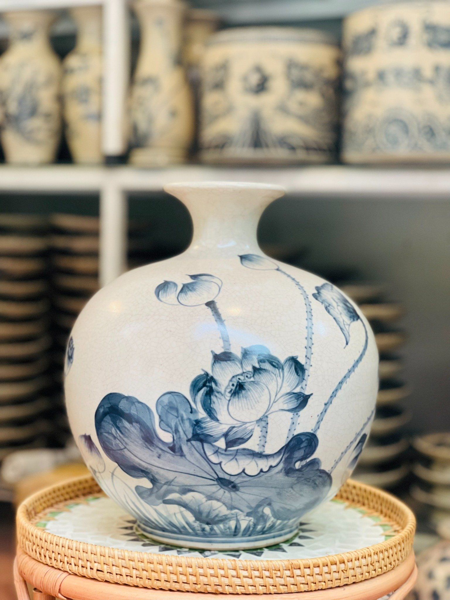 BÌNH HÚT LỘC SEN 31CM
