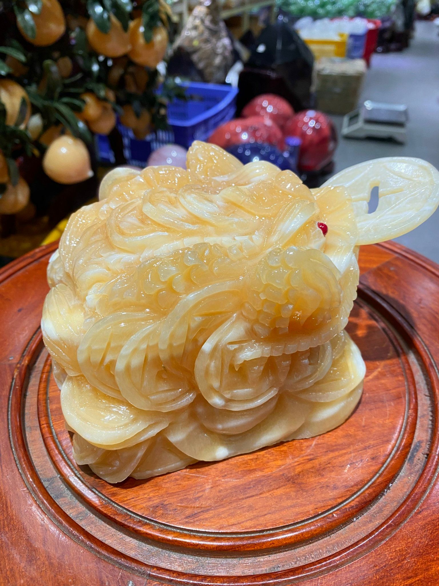 THỀM THỪ NGỌC HOÀNG LONG