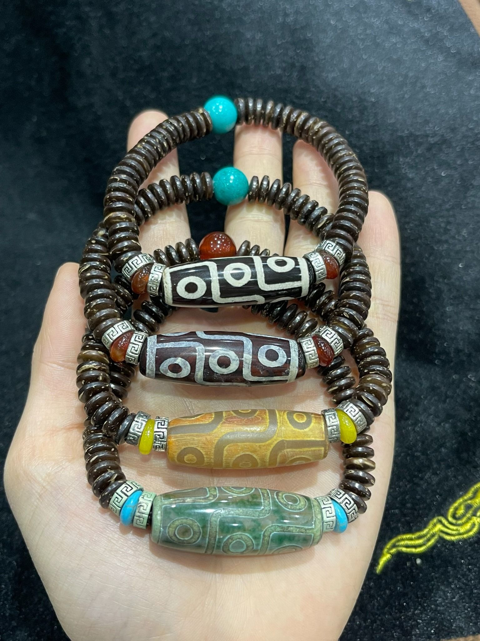 VÒNG TAY DZI PHONG CÁCH TÂY TẠNG