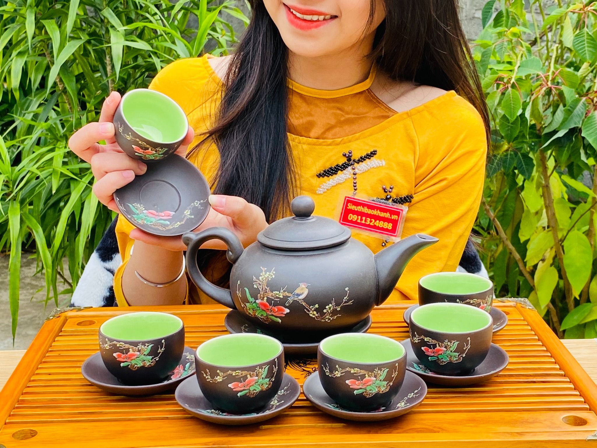 BỘ ẤM CHÉN SA TỬ LÒNG XANH BÁT TRÀNG HOẠ TIẾT MAI ĐIỂU