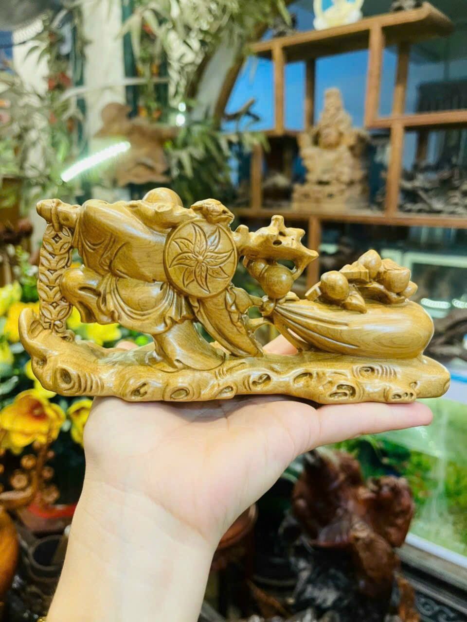 TƯỢNG PHẬT DI LẶC KÉO BAO TIỀN (Kt:6-9-20cm)