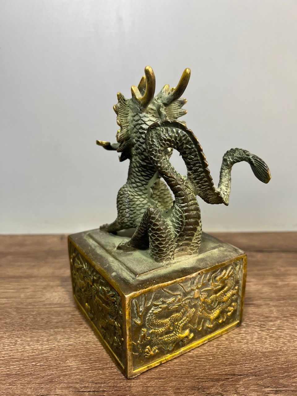 ẤN TRIỆN RỒNG NHƯ Ý