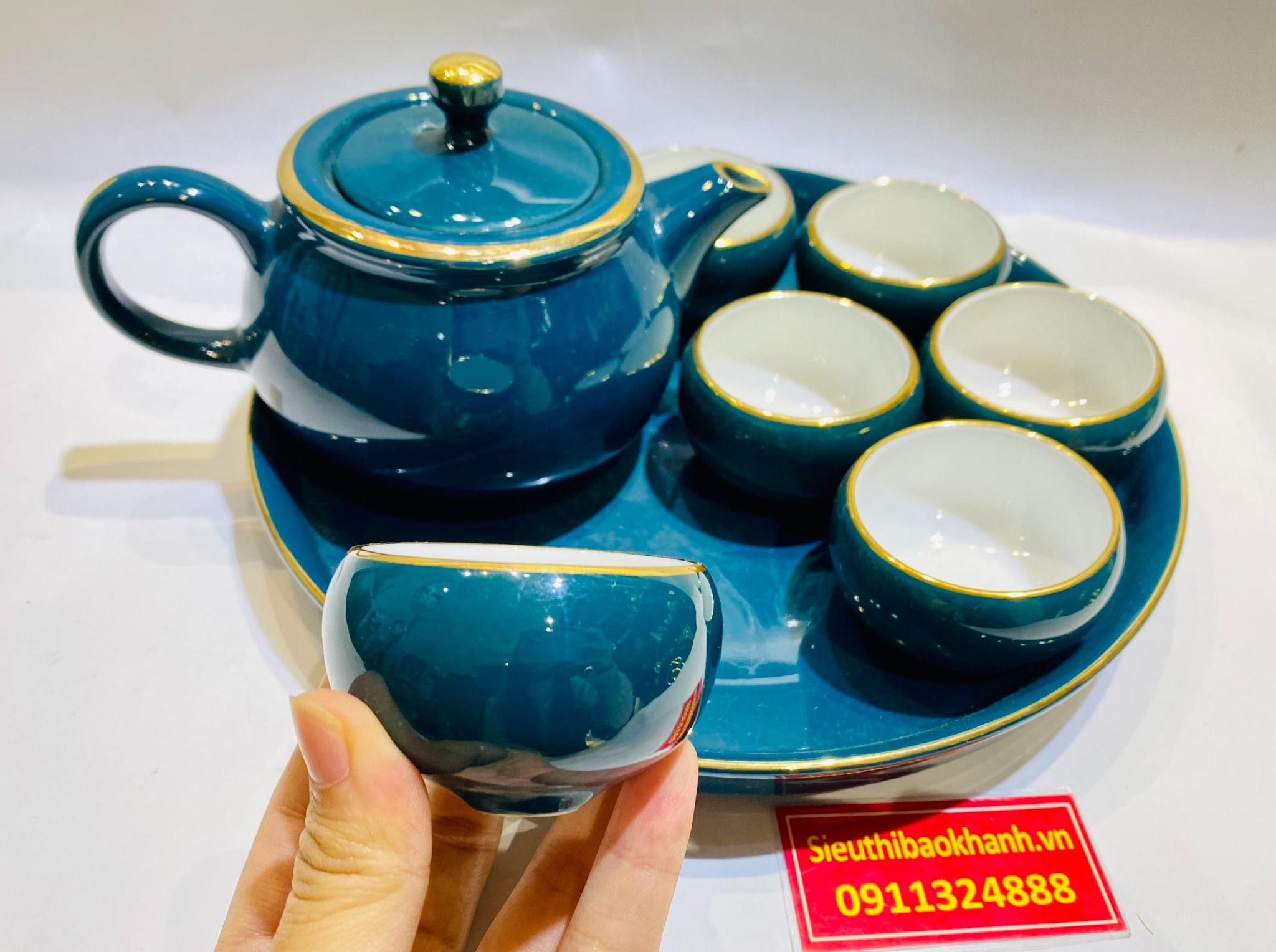 Bộ ấm chén xanh chỉ vàng đậm kèm khay tròn