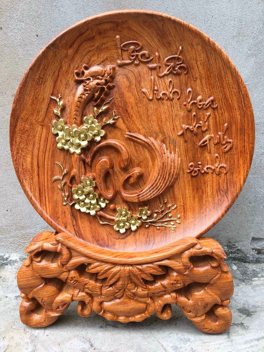 Đĩa phong thuỷ Lộc dát vàng nổi bật