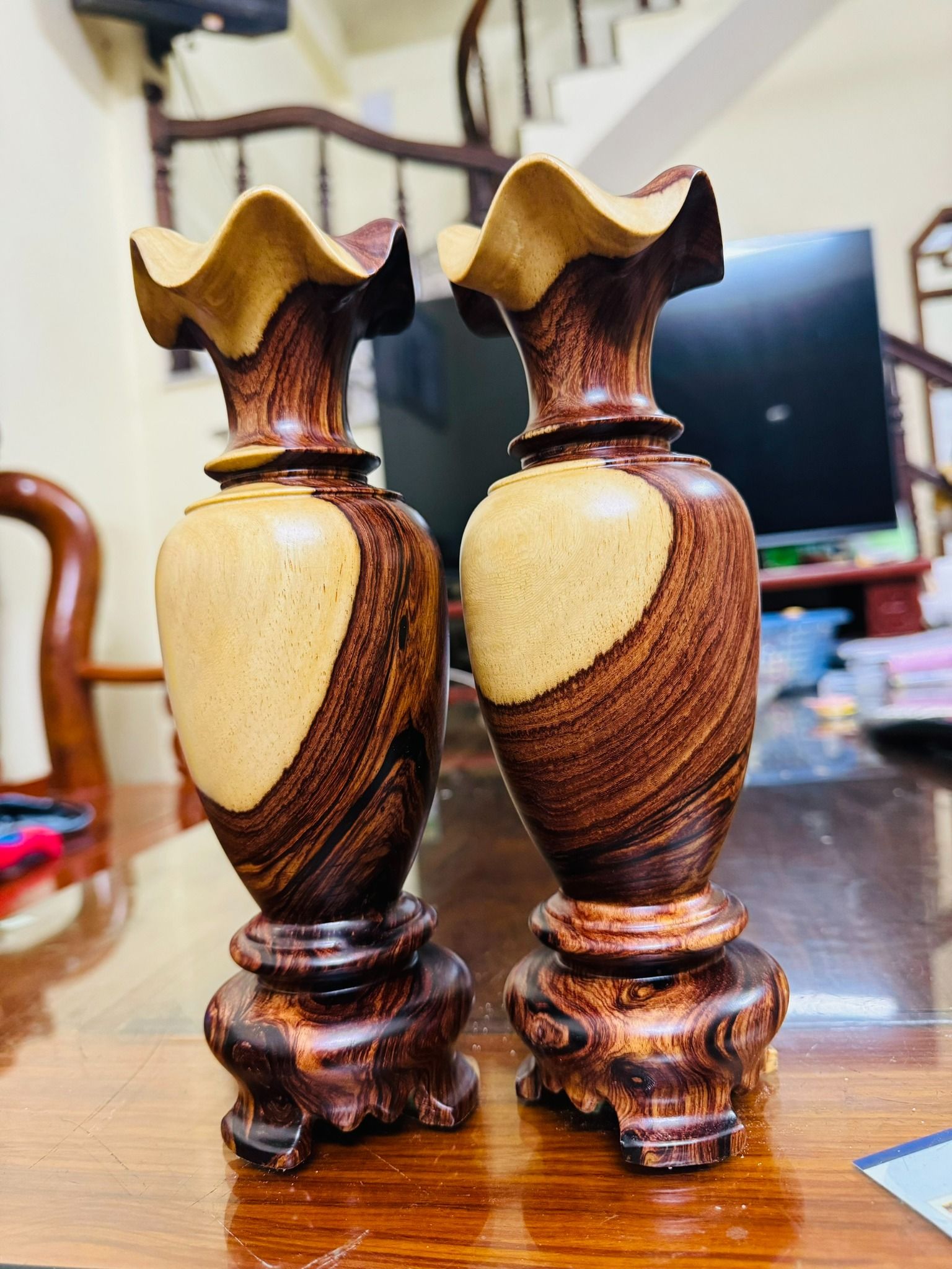 Lục Bình Gỗ Cẩm Rác Trắng Vân Đẹp