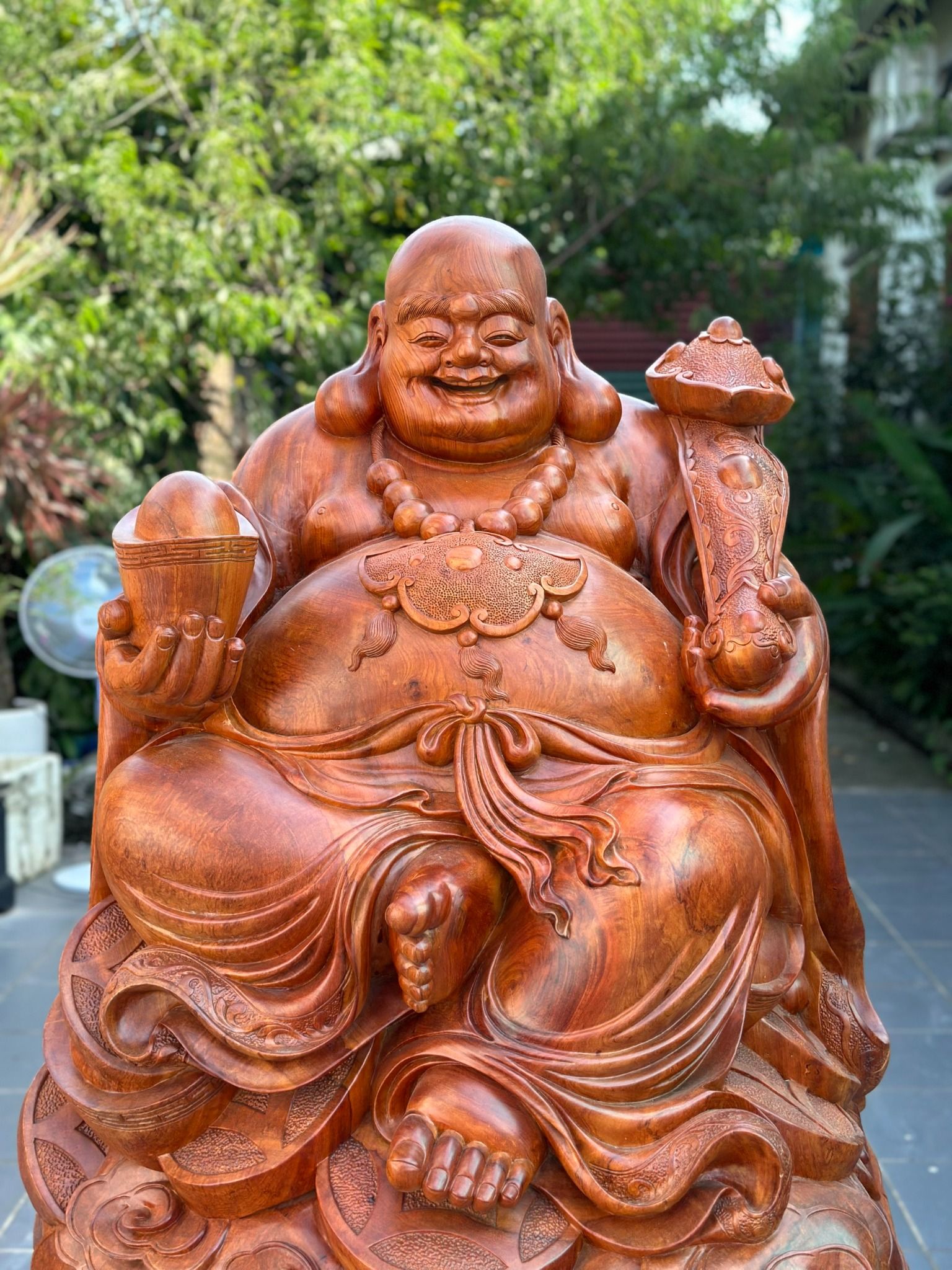 Tượng Phật Di Lặc Gỗ Hương Đá