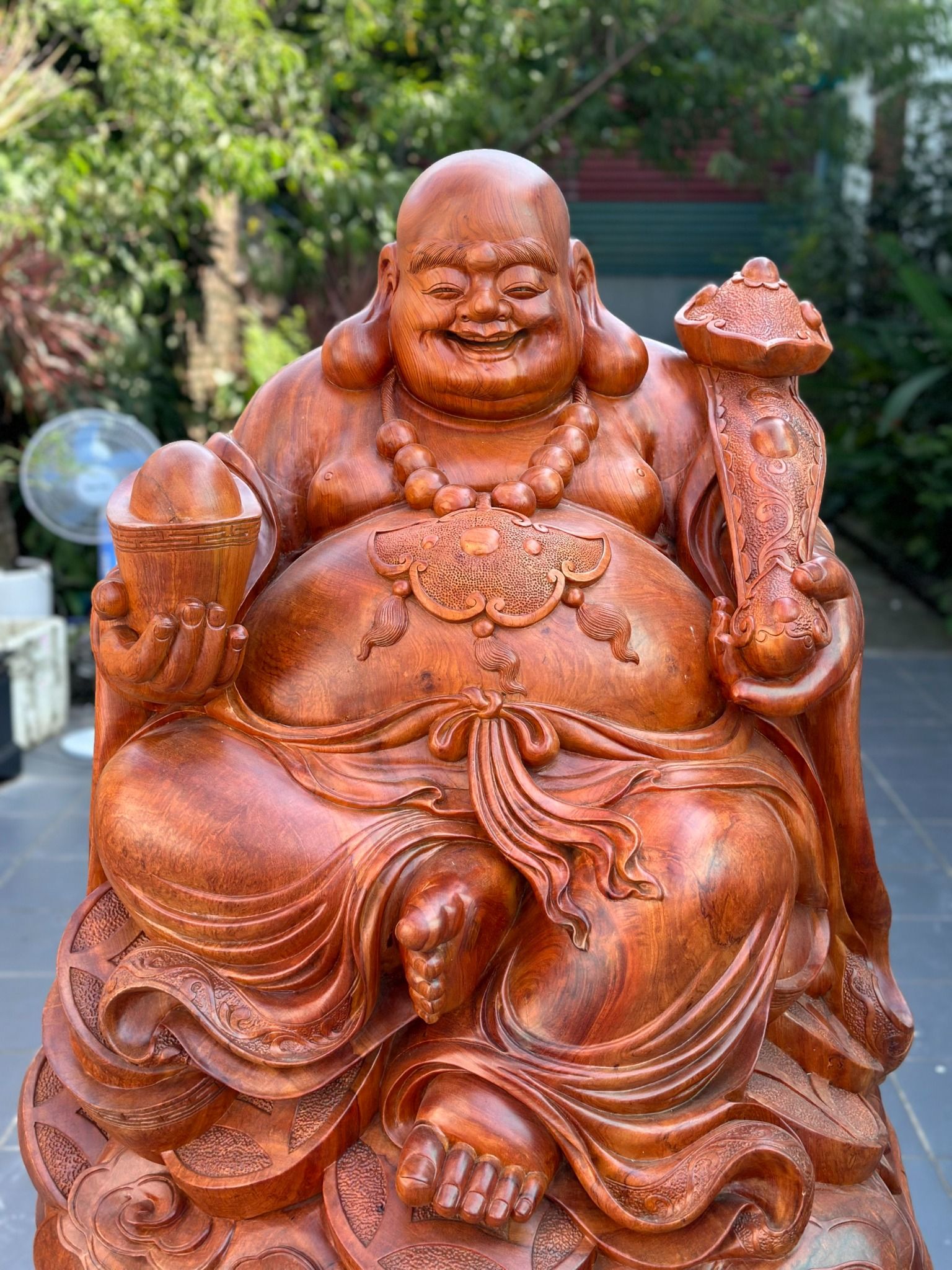 Tượng Phật Di Lặc Gỗ Hương Đá