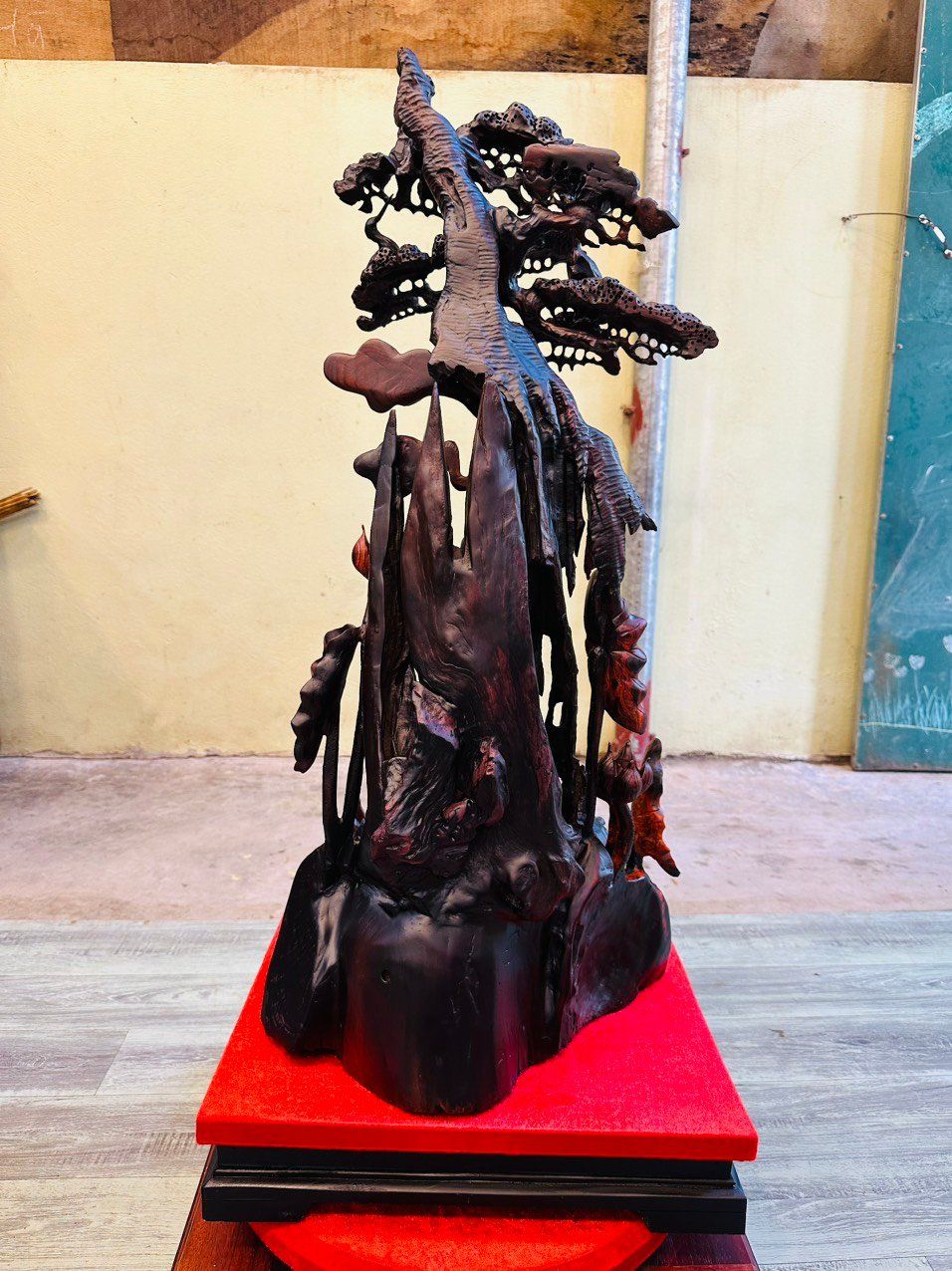 Đeo duyên mẹ Quan Âm
