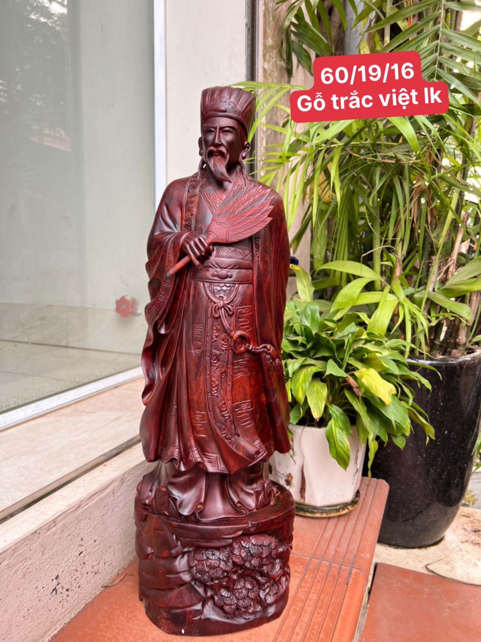 Khổng Minh gỗ trắc Việt