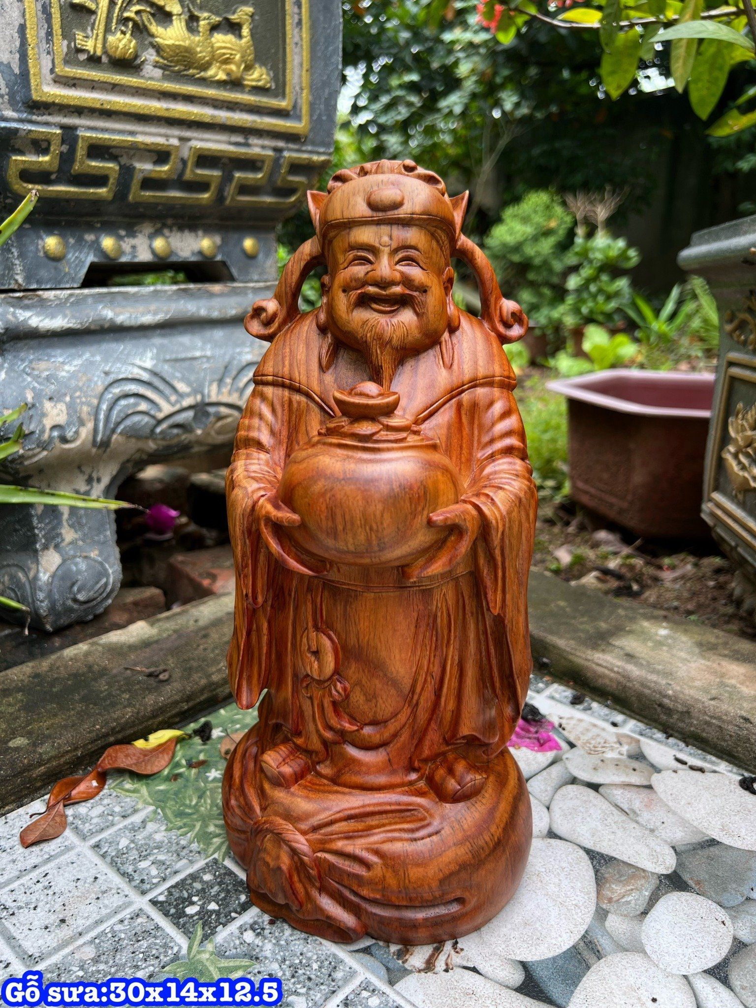 Cụ Thần Tài gỗ sưa Bắc