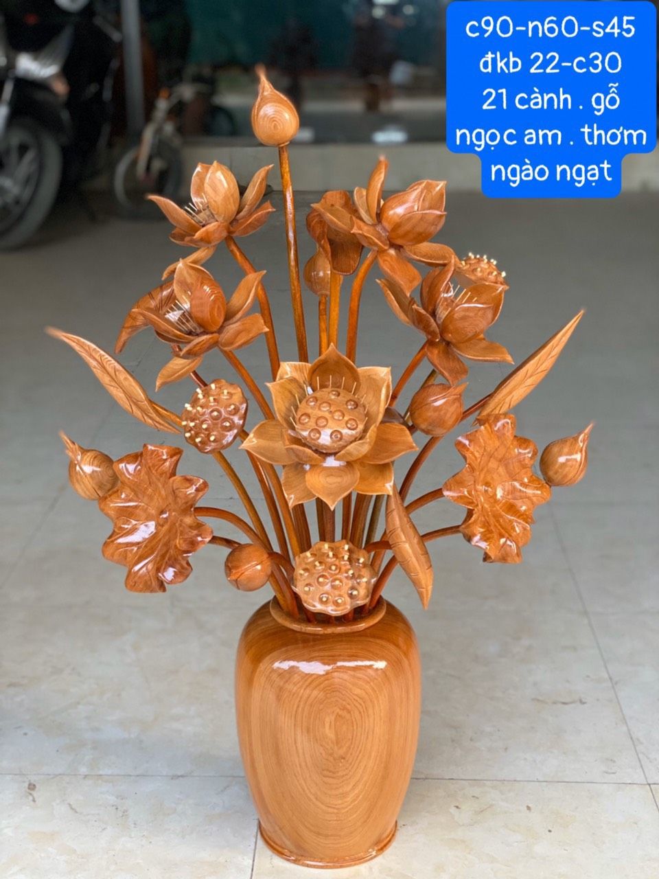 Hoa Sen Gỗ Ngọc Am Thơm Phức