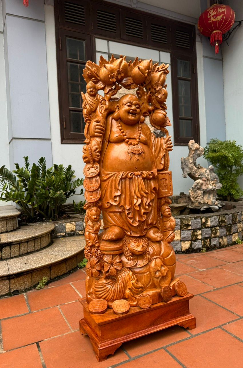 Di Lặc Tam Phúc Vác Cành Đào Gỗ Ngọc Am Thơm Đẹp