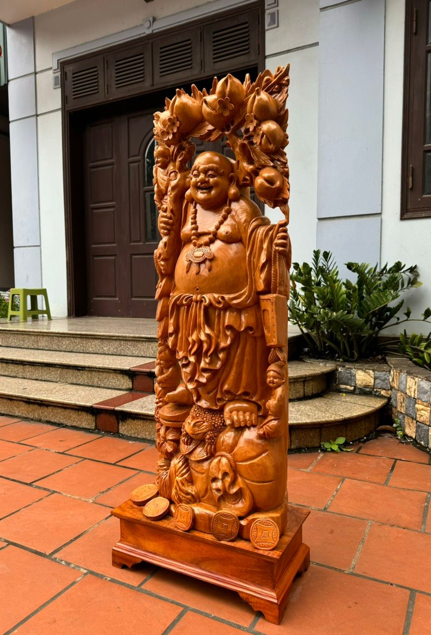 Di Lặc Tam Phúc Vác Cành Đào Gỗ Ngọc Am Thơm Đẹp