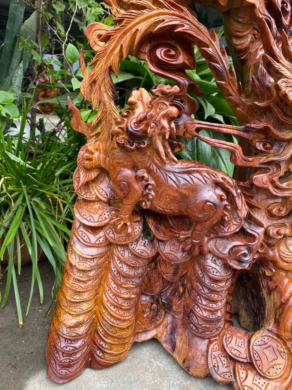 Tứ Linh (Long Lân Quy Phụng) gỗ hương Việt
