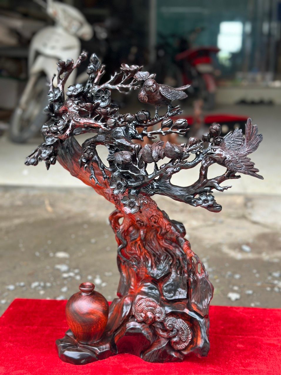 Mai Điểu gỗ trắc đỏ đen