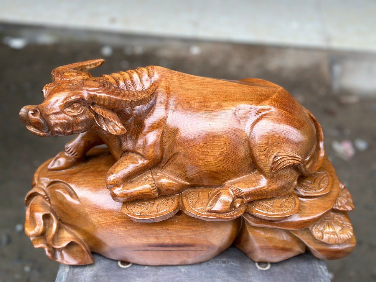 Trâu Nằm Thong Thả An Nhàn gỗ ngọc am