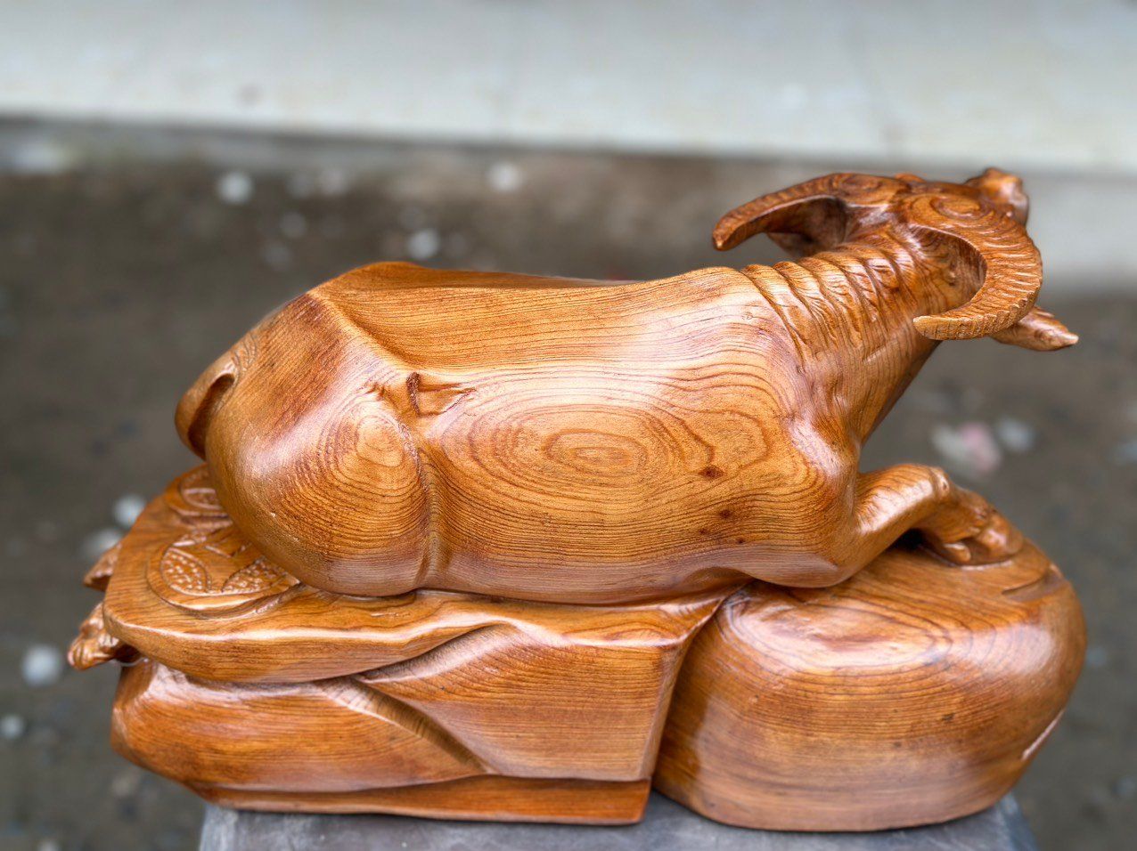Trâu Nằm Thong Thả An Nhàn gỗ ngọc am