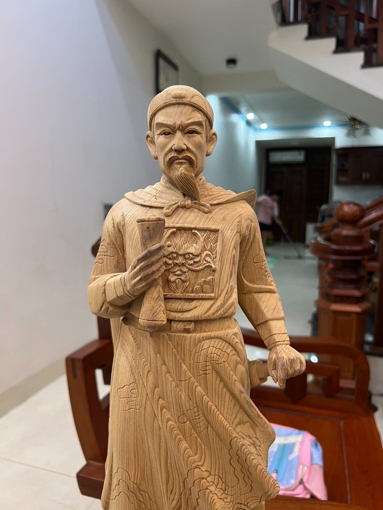 Trần Quốc Tuấn gỗ ngọc am