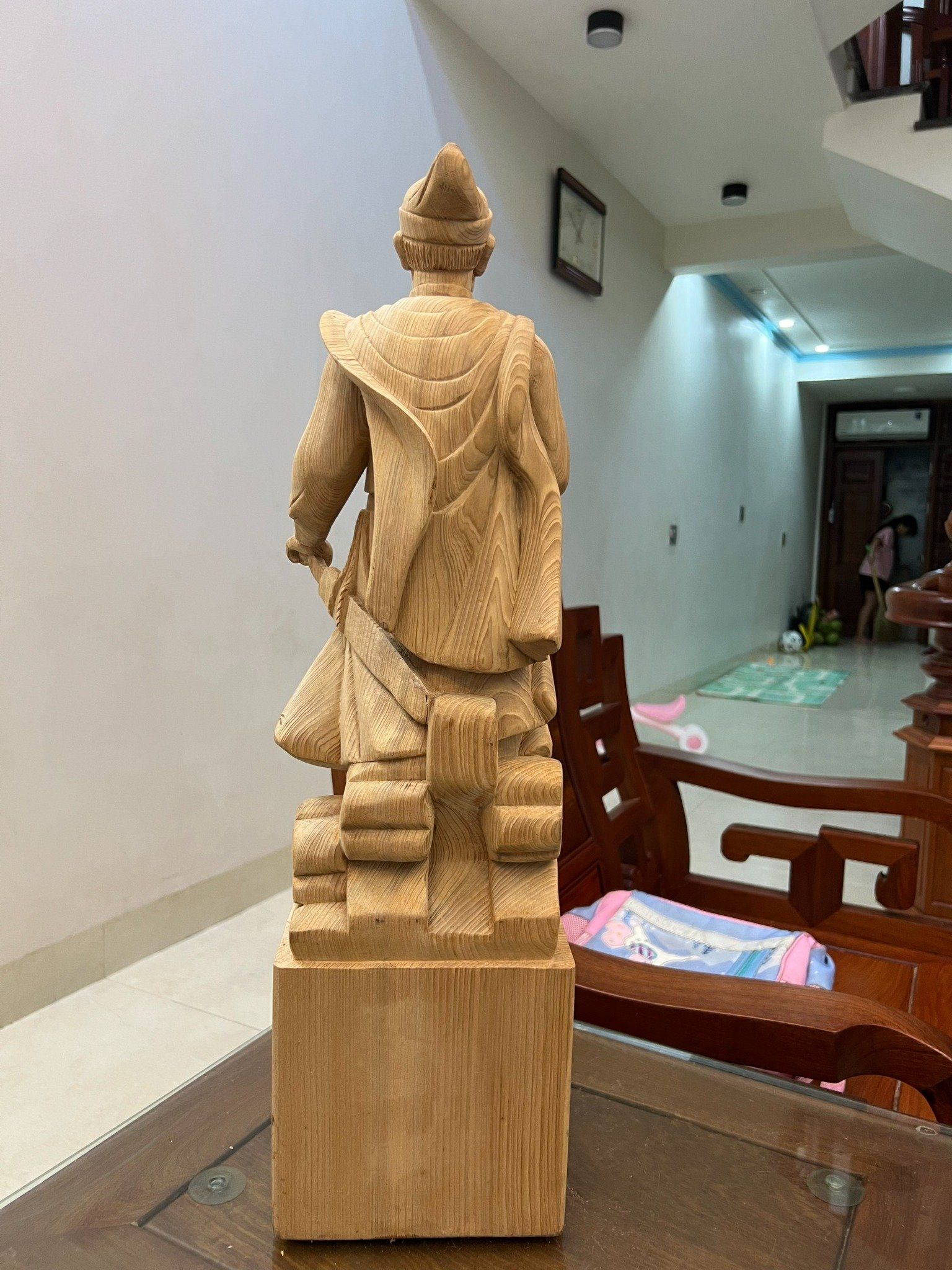 Trần Quốc Tuấn gỗ ngọc am