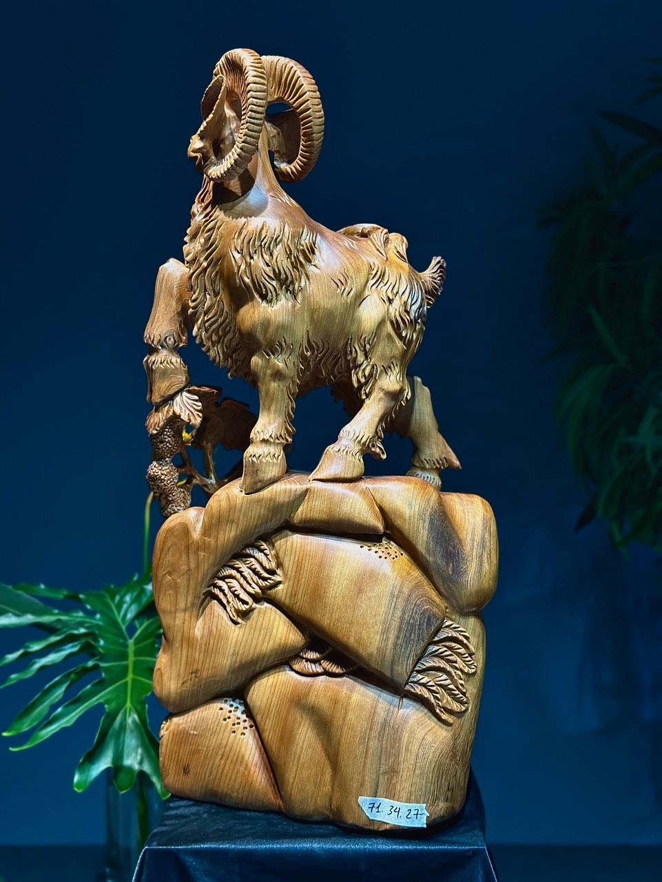Nhất Dương Kim Tiền gỗ ngọc am