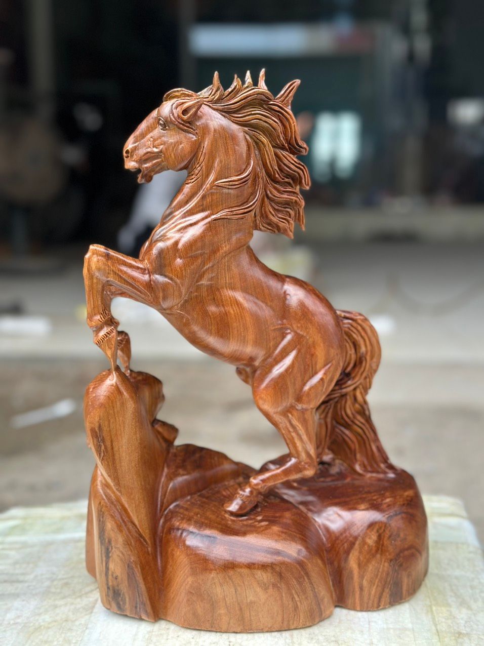 Nhất Mã gỗ ngọc am