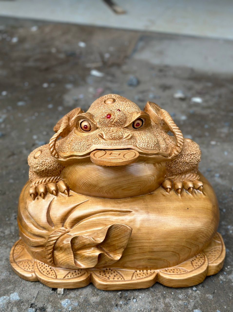 Thiềm Thừ Tài Lộc - Tượng Gỗ Ngọc Am Thơm Nức