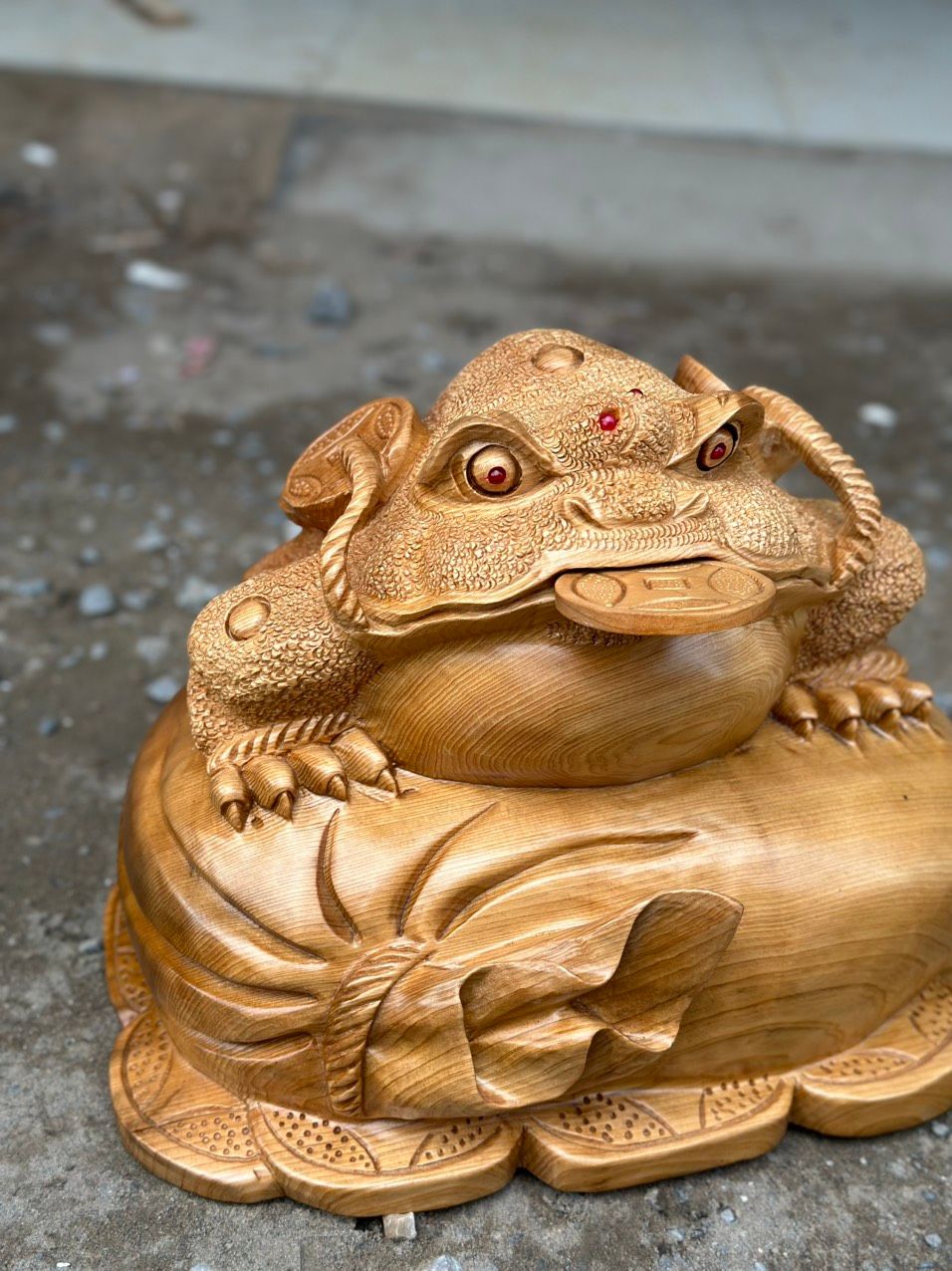 Thiềm Thừ Tài Lộc - Tượng Gỗ Ngọc Am Thơm Nức