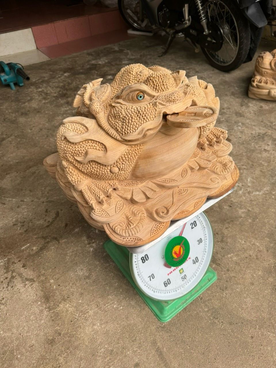 Thiềm Thừ Tài Lộc - Tượng Gỗ Ngọc Am Thơm Nức