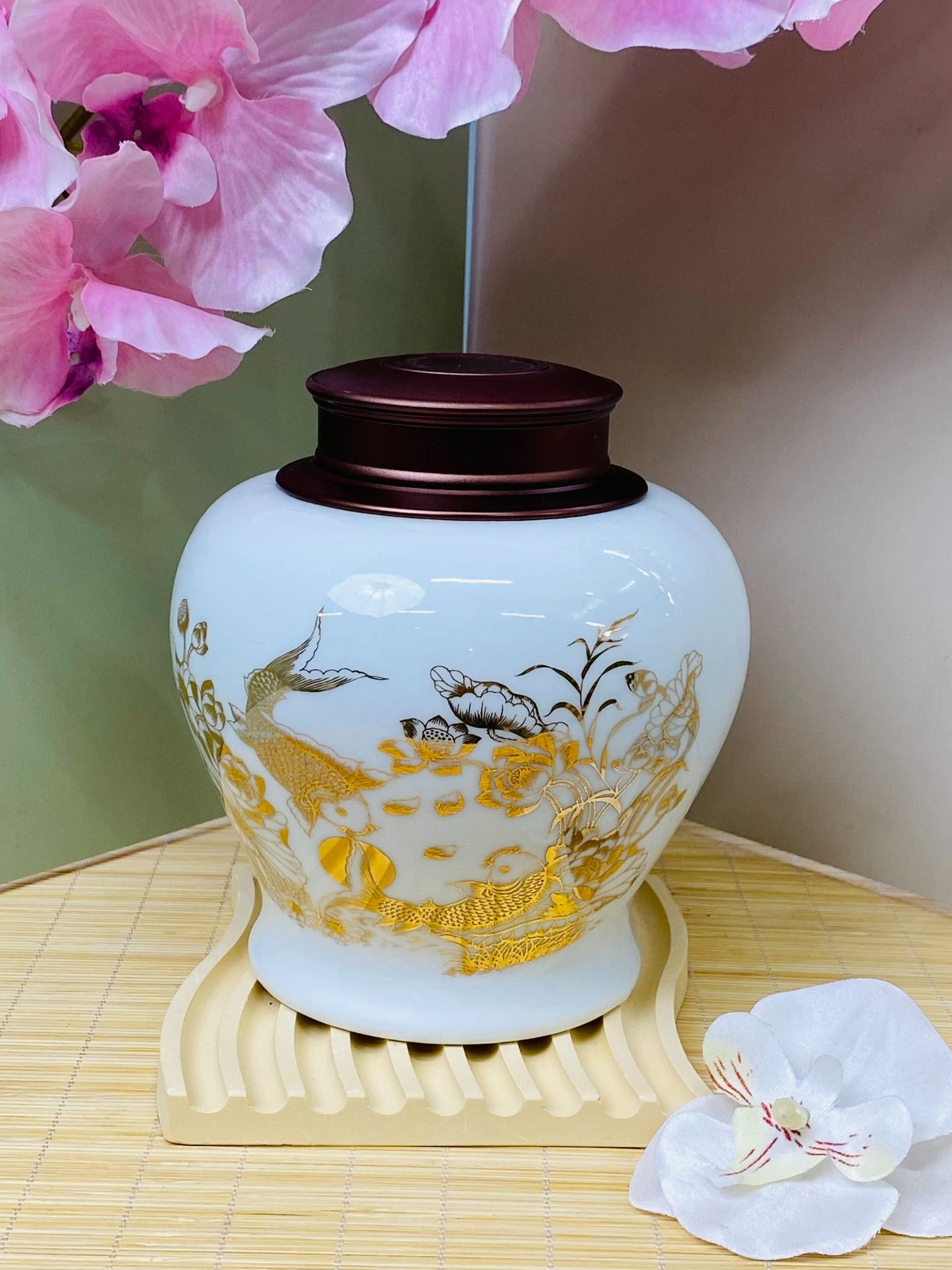 Hộp Chè 2,5L Trắng - Sự Lựa Chọn Hoàn Hảo Cho Người Yêu Thích Trà