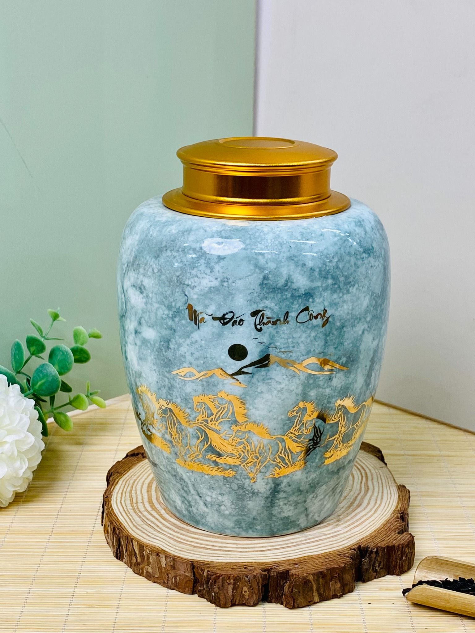 Hộp Chè 3L Trắng - Sự Lựa Chọn Hoàn Hảo Cho Người Yêu Thích Trà