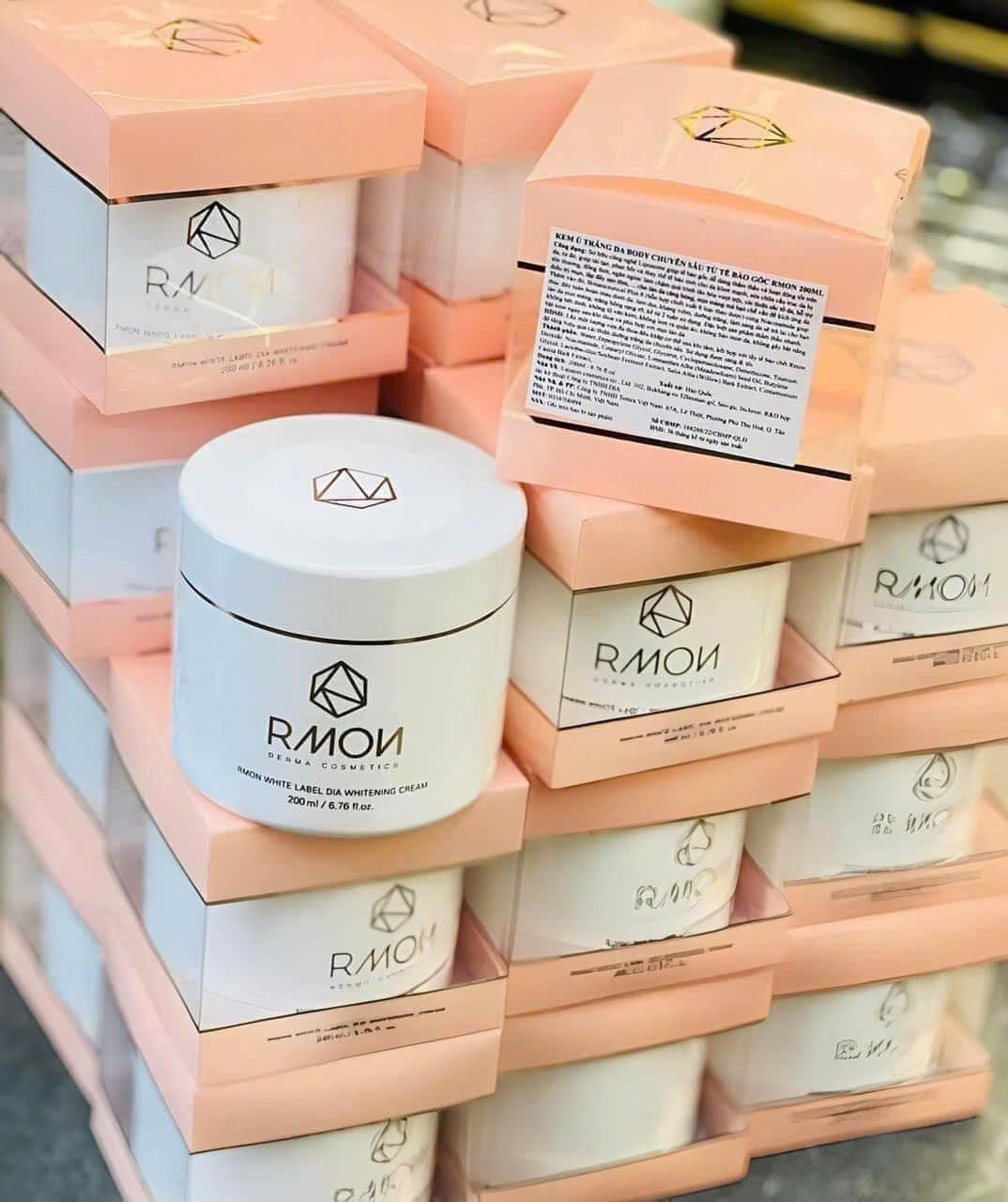 Kem Body Ủ Trắng Ma Thuật Rmon