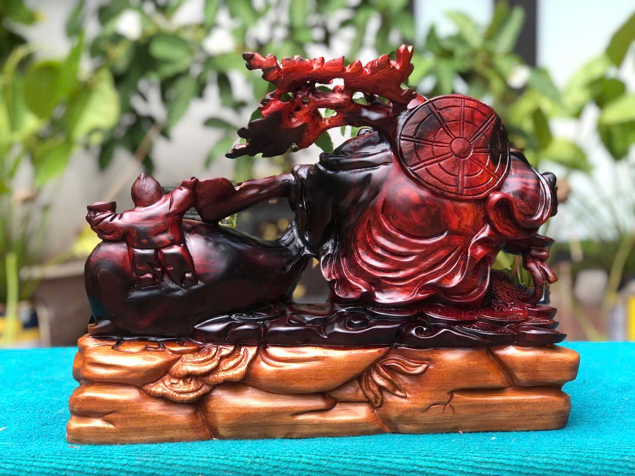 Cụ Di Lạc Kéo Bao Tiền