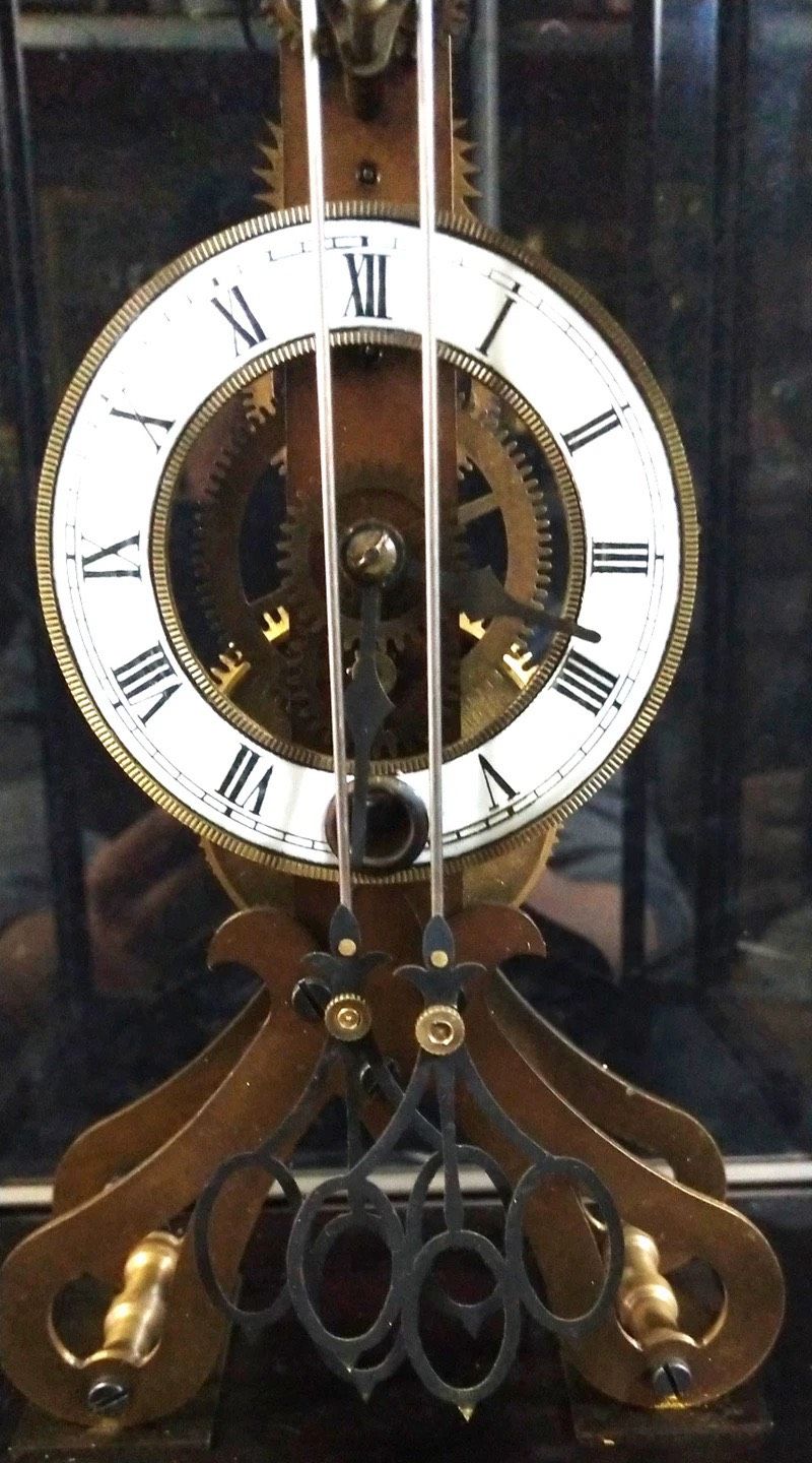 Đồng hồ vintage cổ điển