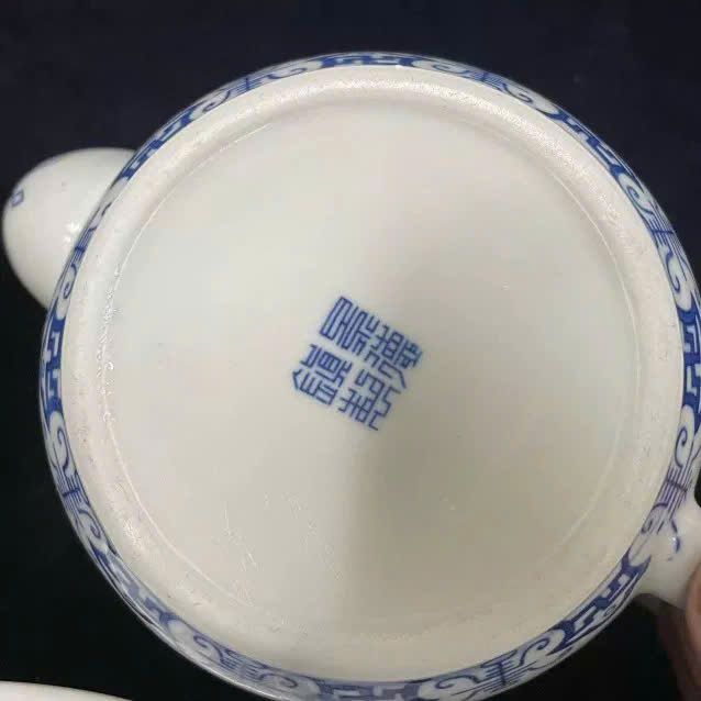 Ấm Trà Gốm Cảnh Đức Trấn Phong Cách Trung Hoa Cổ Hoài Cổ