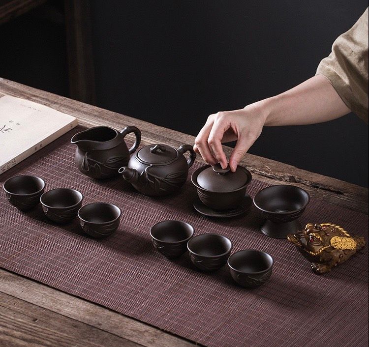 Bộ ấm chén trà