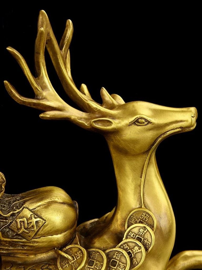 Hươu cõng bắp cải trang trí
