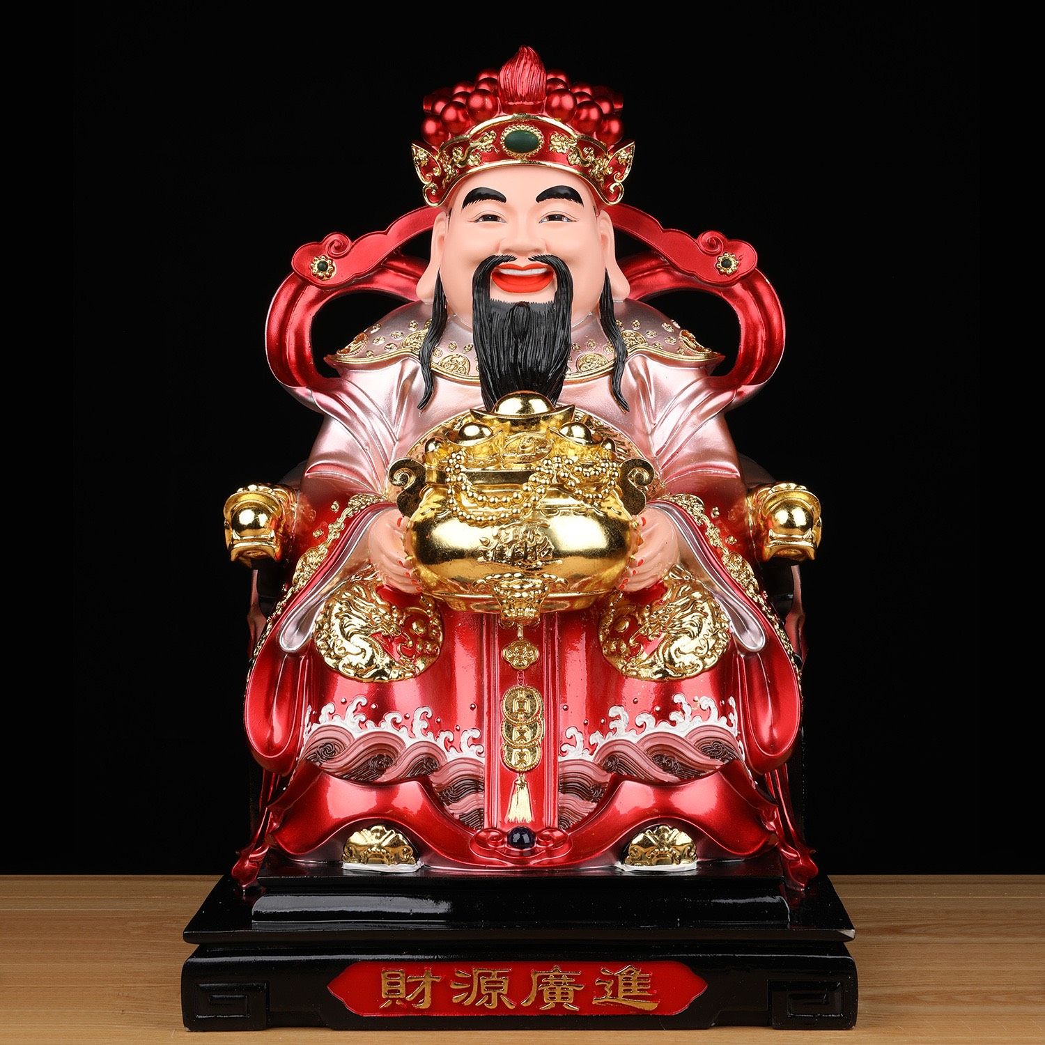 Tượng thần tài thu hút sự giàu có