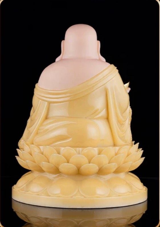 Tượng phật bụng to cười