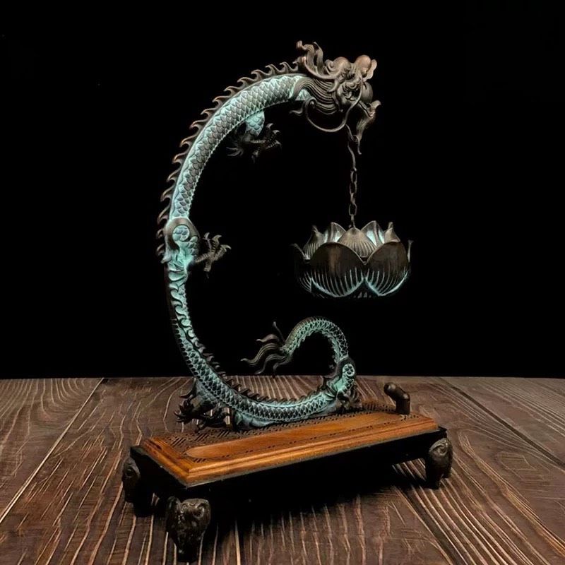Lư hương treo đầu rồng