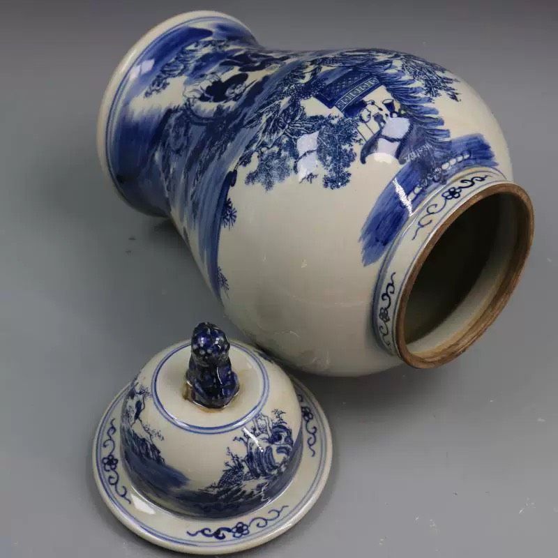 Bình cổ hoa văn trắng xanh